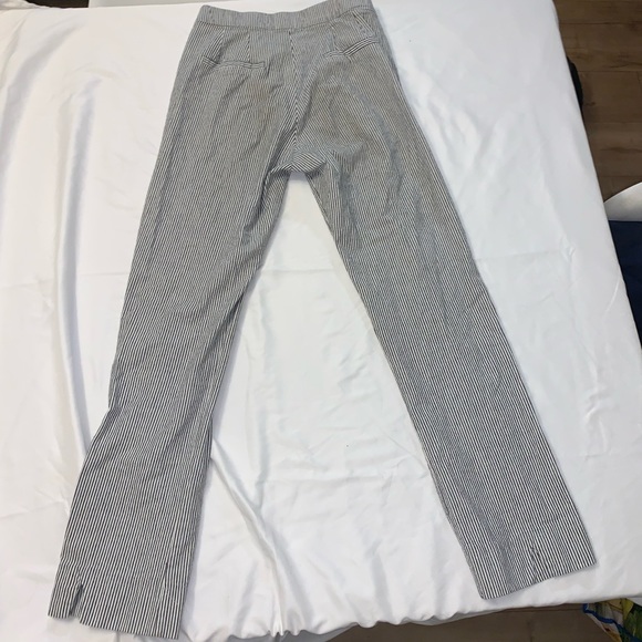 Super cute Brandy Melville slightly cropped pants. - Picture 3 of 3